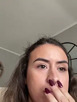 Wetbabygirlxo live sex cam