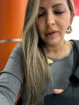 _Abril-Office1 live sex cam