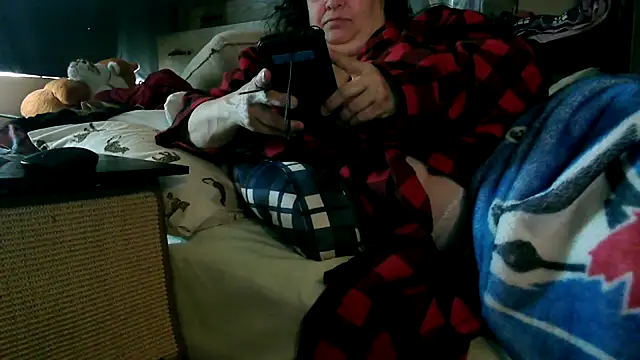 WHITEDAROSE's Stripchat show and profile