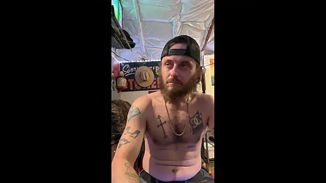 CloudDadddyyy420's Stripchat show and profile