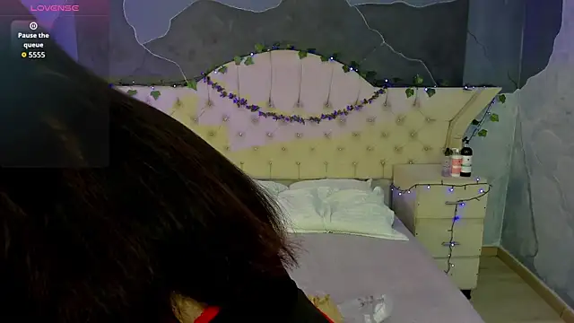 AmberGreyy_ live sex cam