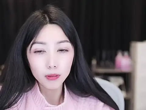 Nuyoah-77 live sex cam