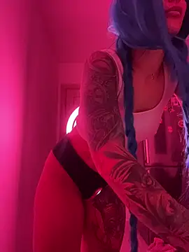 NNNoire live sex cam