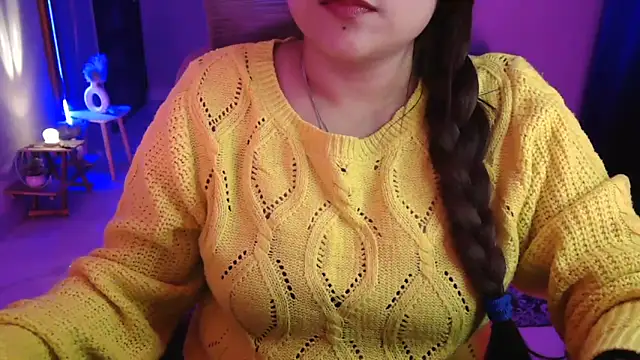 Mitikaa live sex cam