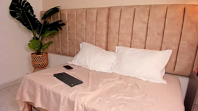 Karina_Harris live sex cam