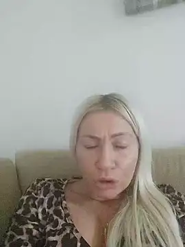 visnjica live sex cam