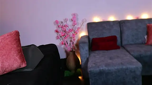 kathieandpovcock1 live sex cam