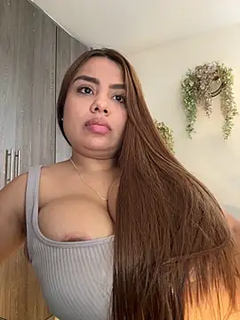 valeria2019hot live sex cam