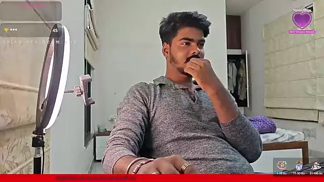 Dreamboy867 live sex cam