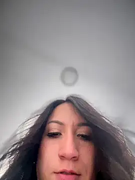 Mila_LS live sex cam