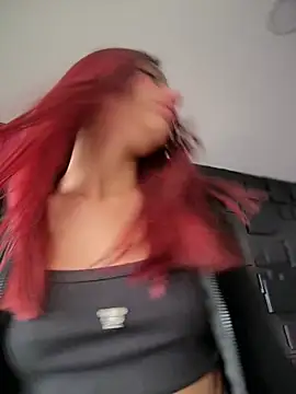 Emily-teen live sex cam