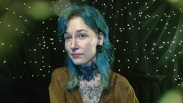 Littlespacemouse's Stripchat show and profile