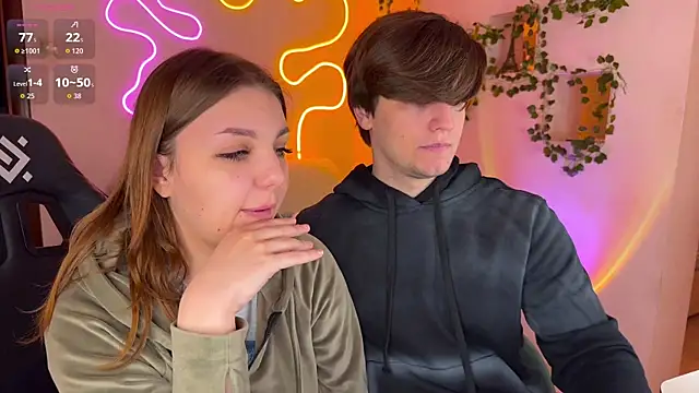 RobertAndLinela live sex cam