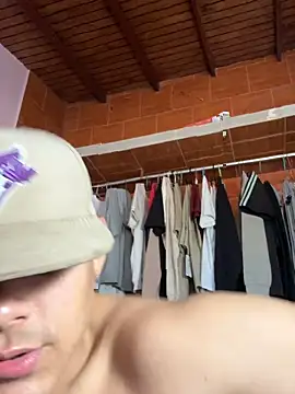 lucas-storm live sex cam