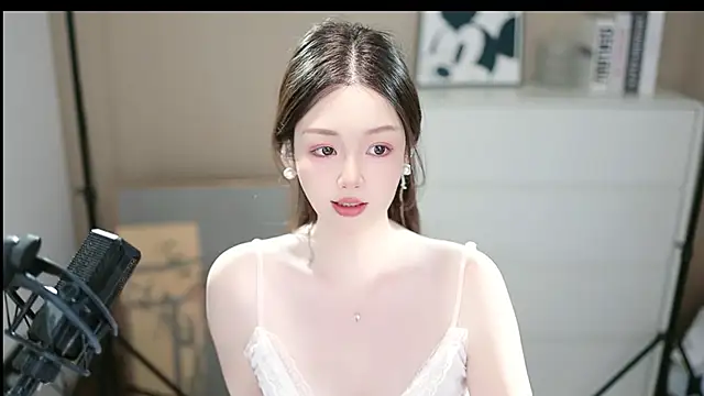 abbyli12 live sex cam