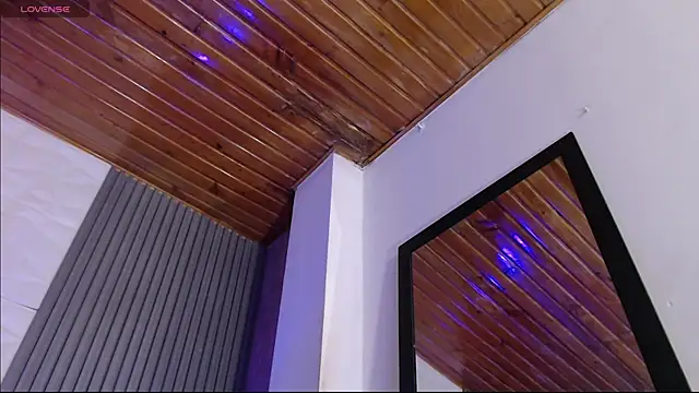 Mia_Rinn live sex cam