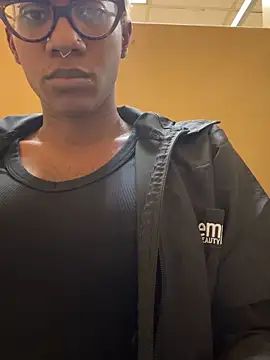 VixenCapri live sex cam