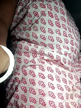 Nude-Priya2 live sex cam