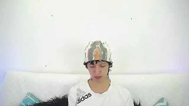 Emo_Boy_ live sex cam