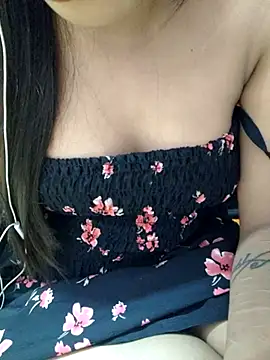 Roshni_98 live sex cam