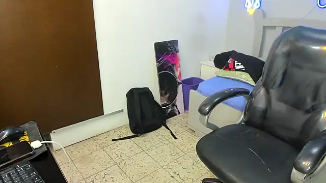 StiwenTwink live sex cam