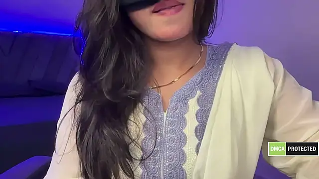 Onlyishuu live sex cam