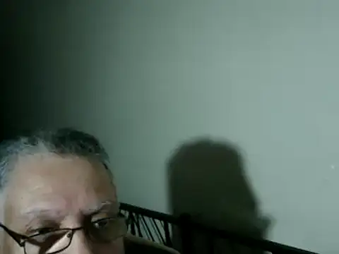 100Tauros live sex cam