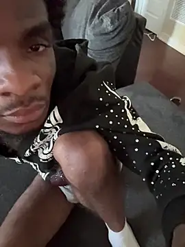 lilzaddy@xh live sex cam