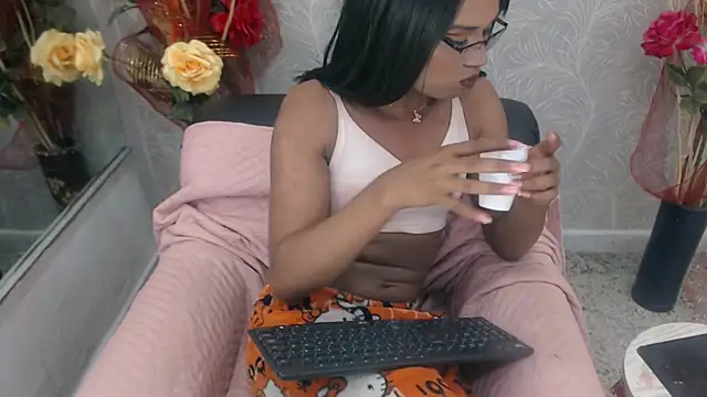 horny_bri_ live sex cam