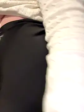 curvyflawless live sex cam