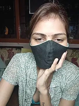 Isha_Sax live sex cam