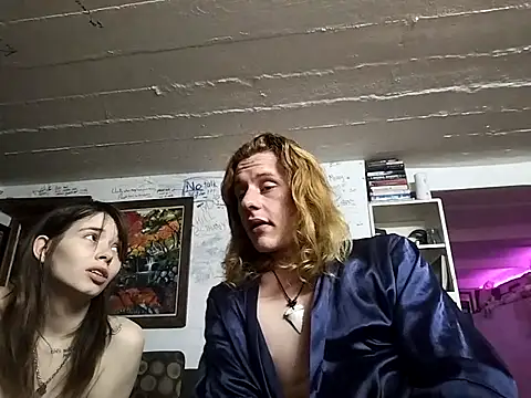 the-unHoly-G live sex cam