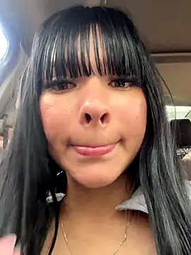 BrendaCrean live sex cam