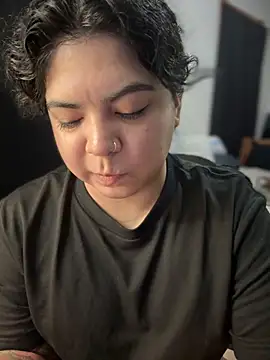 kimmiakiss22 live sex cam