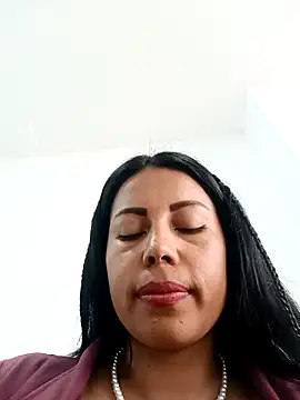 _andrea30 live sex cam