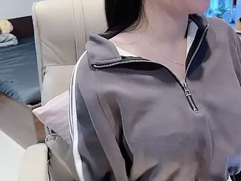 Eva-Public live sex cam