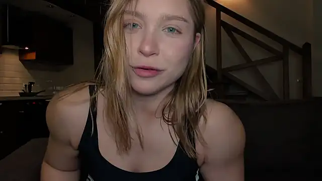 VanillaLivitski live sex cam