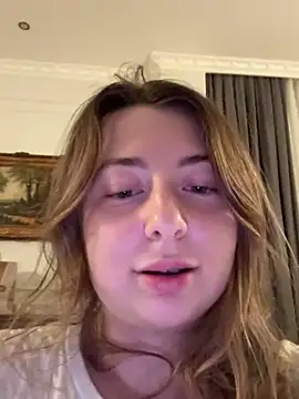 curvyflawless live sex cam