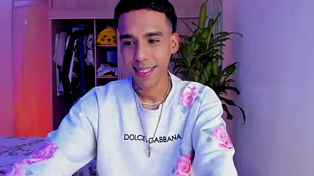 Damianwhite live sex cam