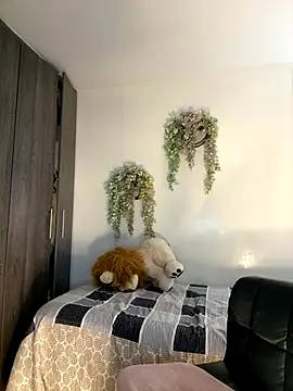 valeria2019hot live sex cam