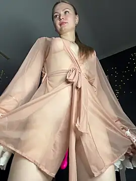 NickiLike live sex cam