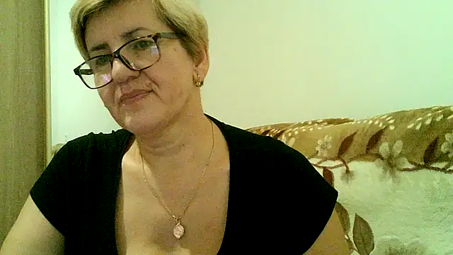 Dana4921 live sex cam