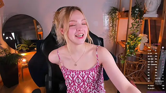 stay_with_alice's Stripchat show and profile