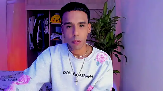 Damianwhite live sex cam