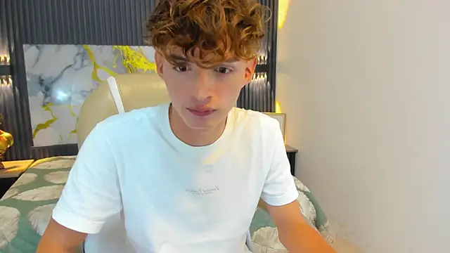 NicolasFerrer18 live sex cam