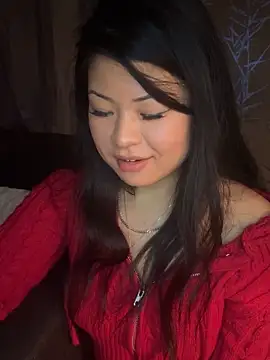 Cutejulia1 live sex cam