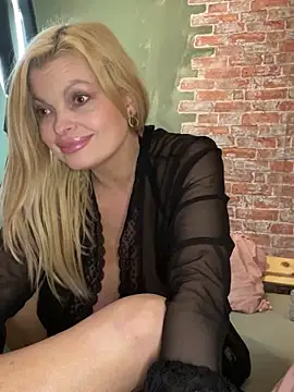 Lisavontease live sex cam