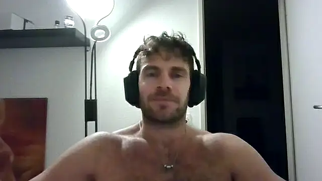 alpha-hunk live sex cam