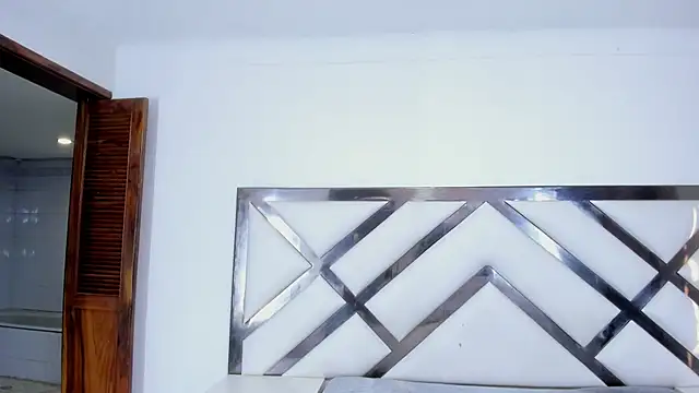 Shanelle__ live sex cam