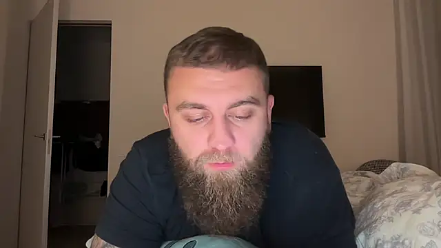Bear_bear_ live sex cam